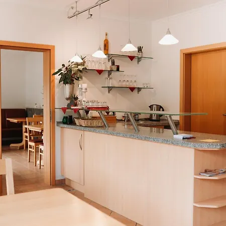 Wein- Und Gaestehaus Schwaab&sohn Casa de hóspedes Erden