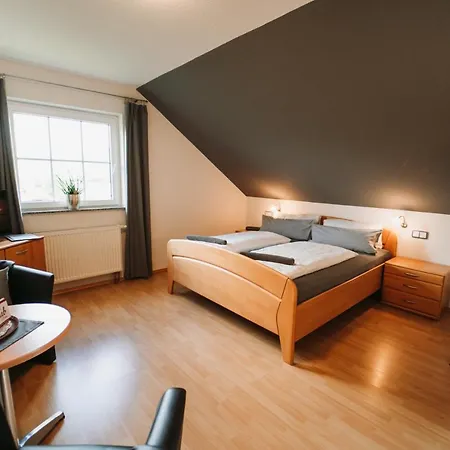 Wein- Und Gaestehaus Schwaab&sohn