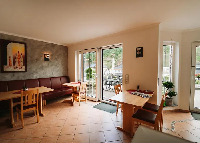 Wein- Und Gaestehaus Schwaab&sohn 3* Erden