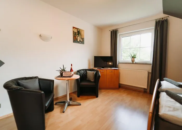 Wein- Und Gaestehaus Schwaab&sohn 3*